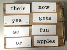 Load image into Gallery viewer, Vintage Educational Flash Cards