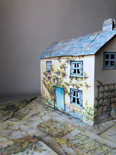 Load image into Gallery viewer, Vintage Peter Rabbit Spectacular Giant Pop up and Play Book