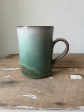 Load image into Gallery viewer, Studio Pottery Mug