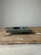 Load image into Gallery viewer, 1940s Soap stone dish