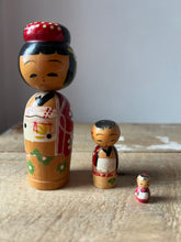 Load image into Gallery viewer, Vintage Kokeshi Nesting Dolls