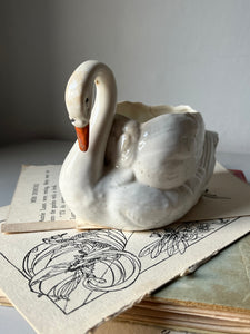 Vintage Swan pottery