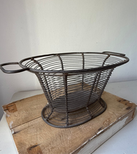 Load image into Gallery viewer, Vintage Wire Basket
