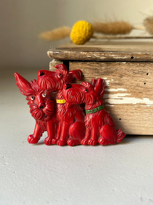 Vintage Bakelite Scottie Dog Brooch