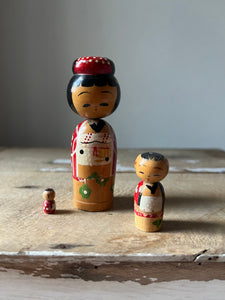 Vintage Kokeshi Nesting Dolls