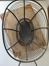 Load image into Gallery viewer, Vintage Wire Basket