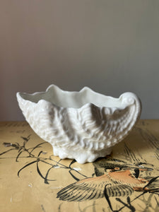 Vintage Shell dish