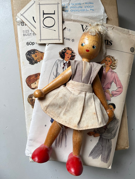 1950s wooden peg doll