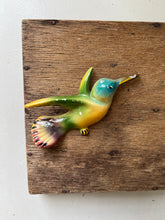 Load image into Gallery viewer, Vintage Humming Bird Wall Plaque