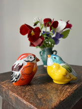 Load image into Gallery viewer, Vintage Bird Salt and Pepper Pots