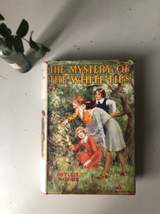 1930s Children’s Story Book