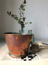 Load image into Gallery viewer, Vintage Copper Pot