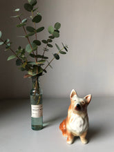 Load image into Gallery viewer, Vintage china Dog