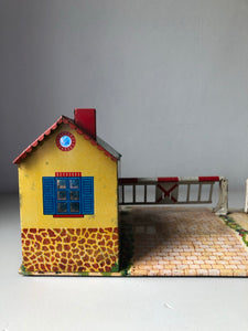 Vintage Hornby / Meccano Station House