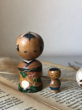 Load image into Gallery viewer, Vintage Mini Kokeshi Pair