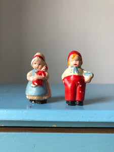 Pair of Vintage Chalk / Resin figures