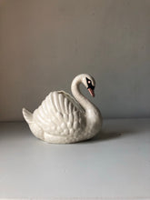 Load image into Gallery viewer, Dartmouth Pottery Swan Planter