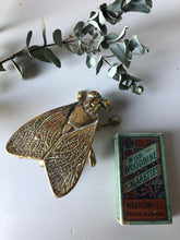 Load image into Gallery viewer, Vintage Brass Fly Vesta