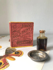 Vintage ‘Judson’s’ Gold Paint Box with contents