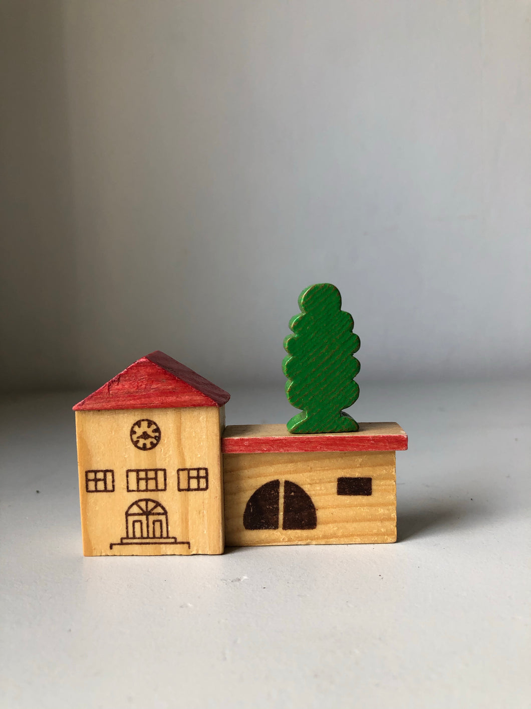 1950s Wooden House Set, Town building and tree