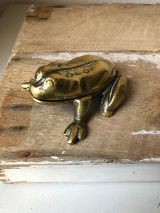 Antique Brass Frog Vesta