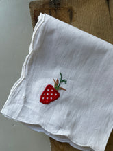 Load image into Gallery viewer, Vintage set of linen napkins with strawberry embroidery