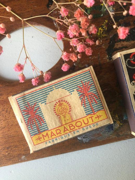 Box of matches, Temple