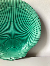 Load image into Gallery viewer, Rare Wedgwood Shell Platter