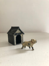 Load image into Gallery viewer, Vintage Lead Britains Bulldog with Kennel