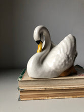 Load image into Gallery viewer, Vintage Swan Pottery planter