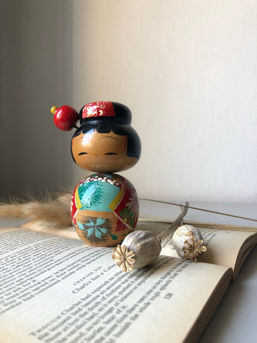 Vintage Japanese Kokeshi Doll