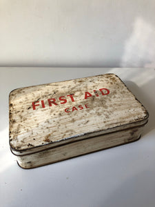 Vintage First Aid Metal Case