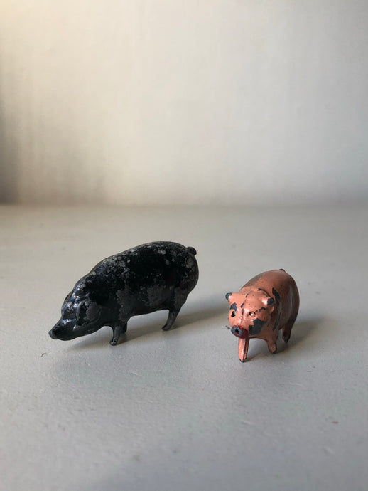 Vintage Lead Pig and Piglet