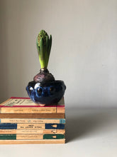 Load image into Gallery viewer, Vintage Pottery Planter