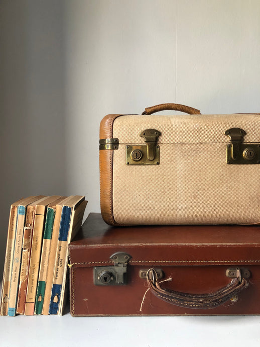 1940s Vanity Case (Hard shell)