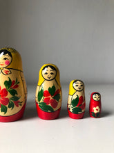Load image into Gallery viewer, Set of Vintage Russian Dolls
