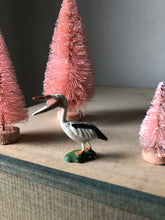 Load image into Gallery viewer, Trio of 1960s Pelican figures