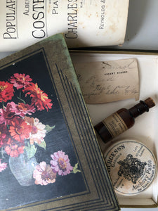 Vintage Floral Document Box
