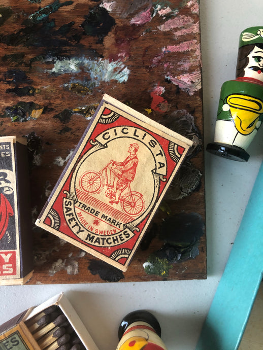 Box of matches, Cyclist