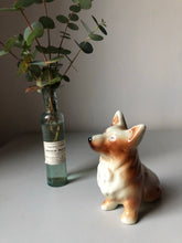 Load image into Gallery viewer, Vintage china Dog