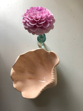 Load image into Gallery viewer, Pink Ceramic Clam Shell Dish