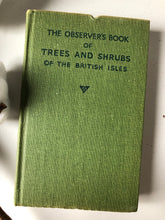 Load image into Gallery viewer, Observer book of Trees &amp; Shrubs