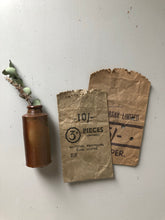 Load image into Gallery viewer, Pair of Vintage paper banking / money bags