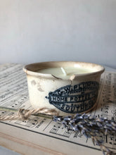Load image into Gallery viewer, Plumtree Vintage Pot Candle, Sweet orange and Rosemary