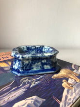 Load image into Gallery viewer, Vintage Porcelain Soap Dish