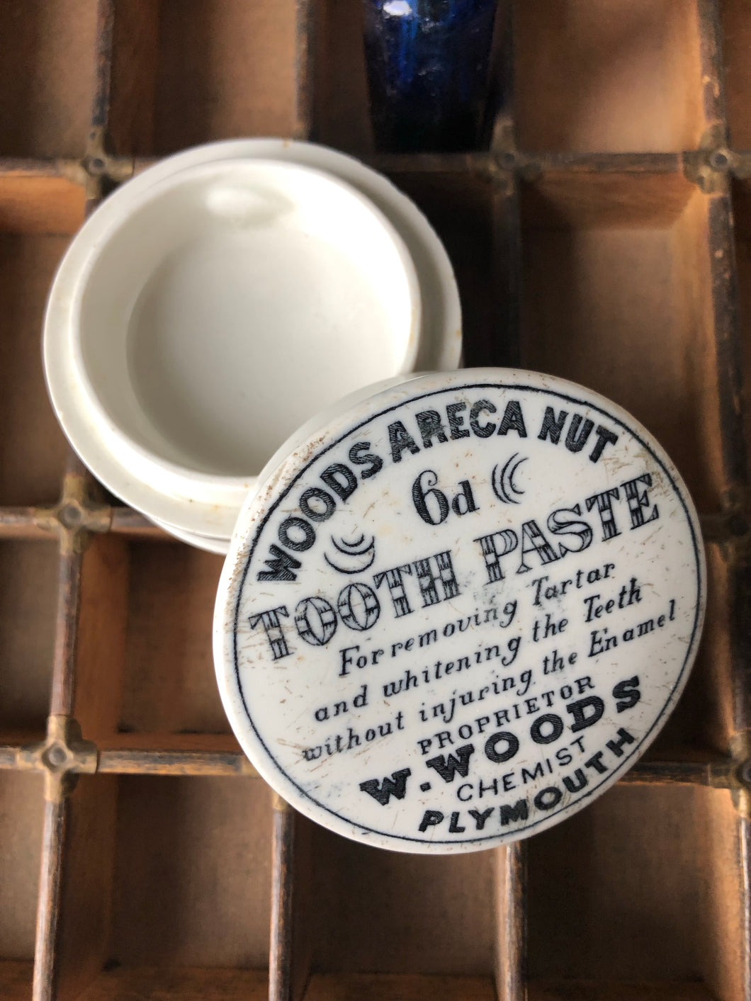 Antique Chemist Toothpaste Pot