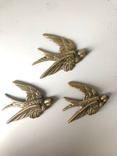 Load image into Gallery viewer, Vintage Brass Swallows