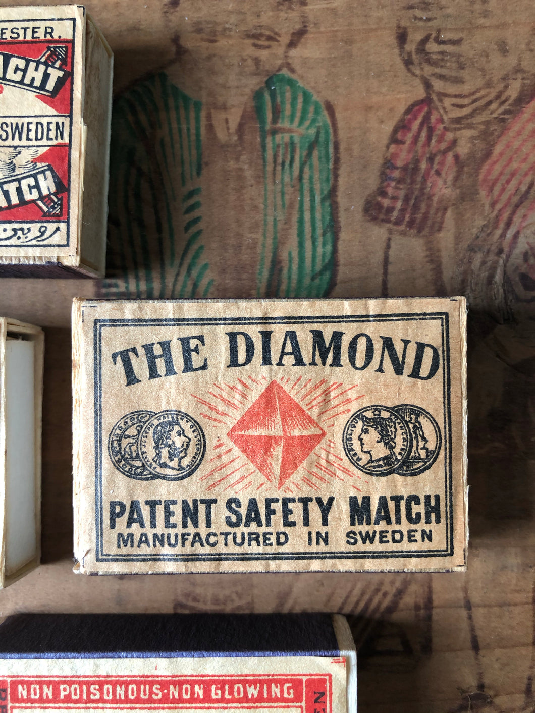 Box of matches, The Diamond