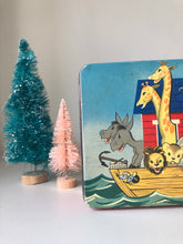 Load image into Gallery viewer, Vintage Noah’s Ark Biscuit Tin