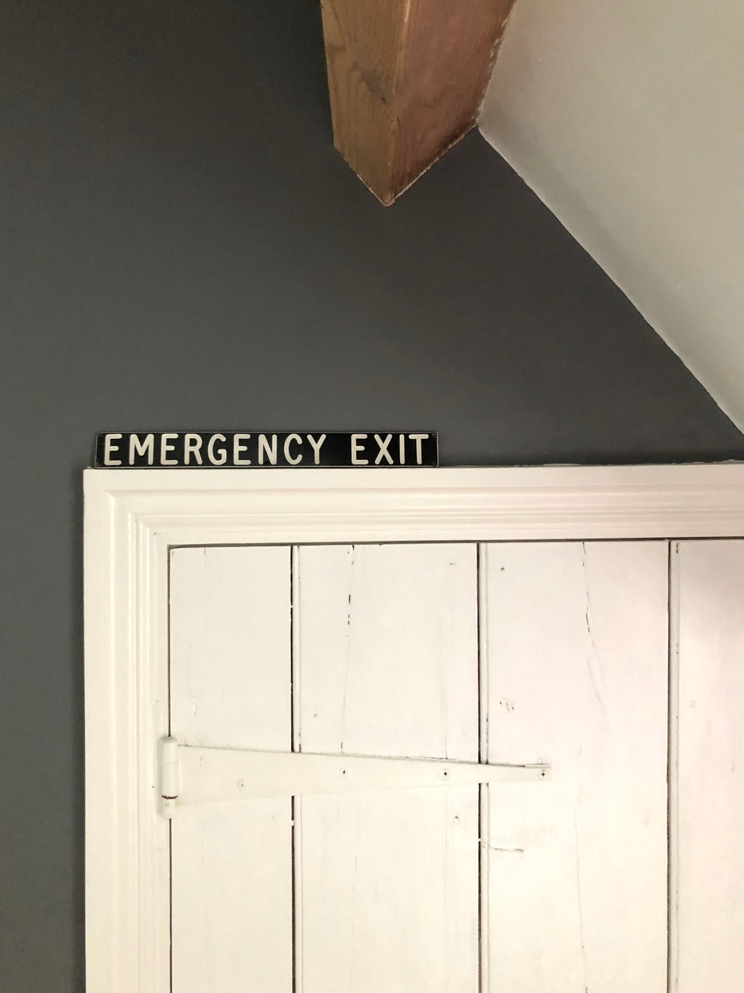 NEW - ‘Emergency Exit’ sign